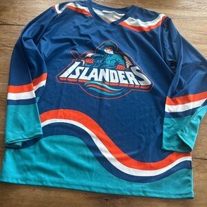 NEW YORK ISLANDERS Coyote Promotion Fisherman Wave Jersey Men’s Size Small